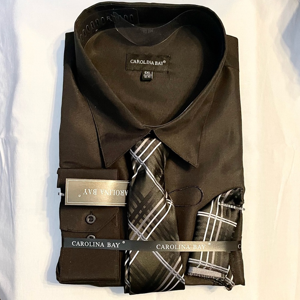 CAROLINA BAY: Shirt, Tie & Handkerchief set. Italian Design Size 5X